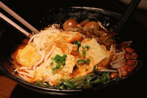 网友爆料视频螺蛳粉店,这家螺蛳粉店竟如此火爆,排队人潮涌动! 第1张 网友爆料视频螺蛳粉店,这家螺蛳粉店竟如此火爆,排队人潮涌动! 第1张